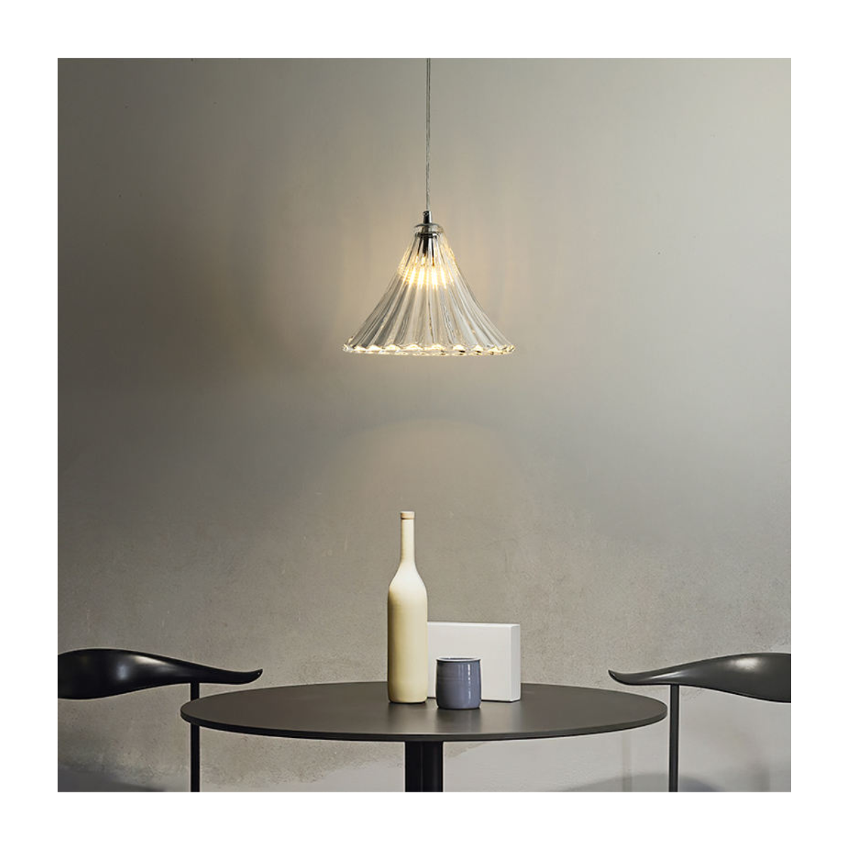 Ruffled Petal Pendant Light 
